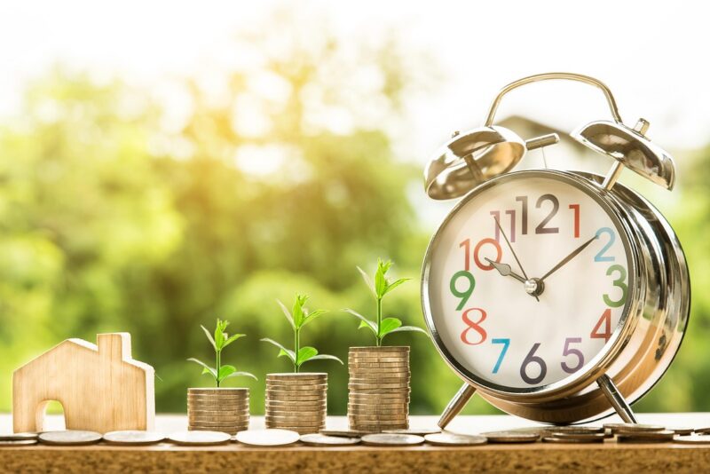 Fundos imobiliários: como viver de renda mensal sem comprar um imóvel